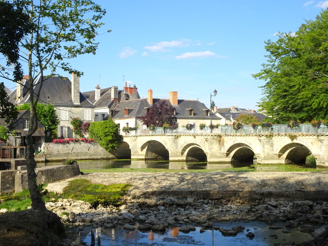 Châteaux de la Loire Azay le Rideau ville
